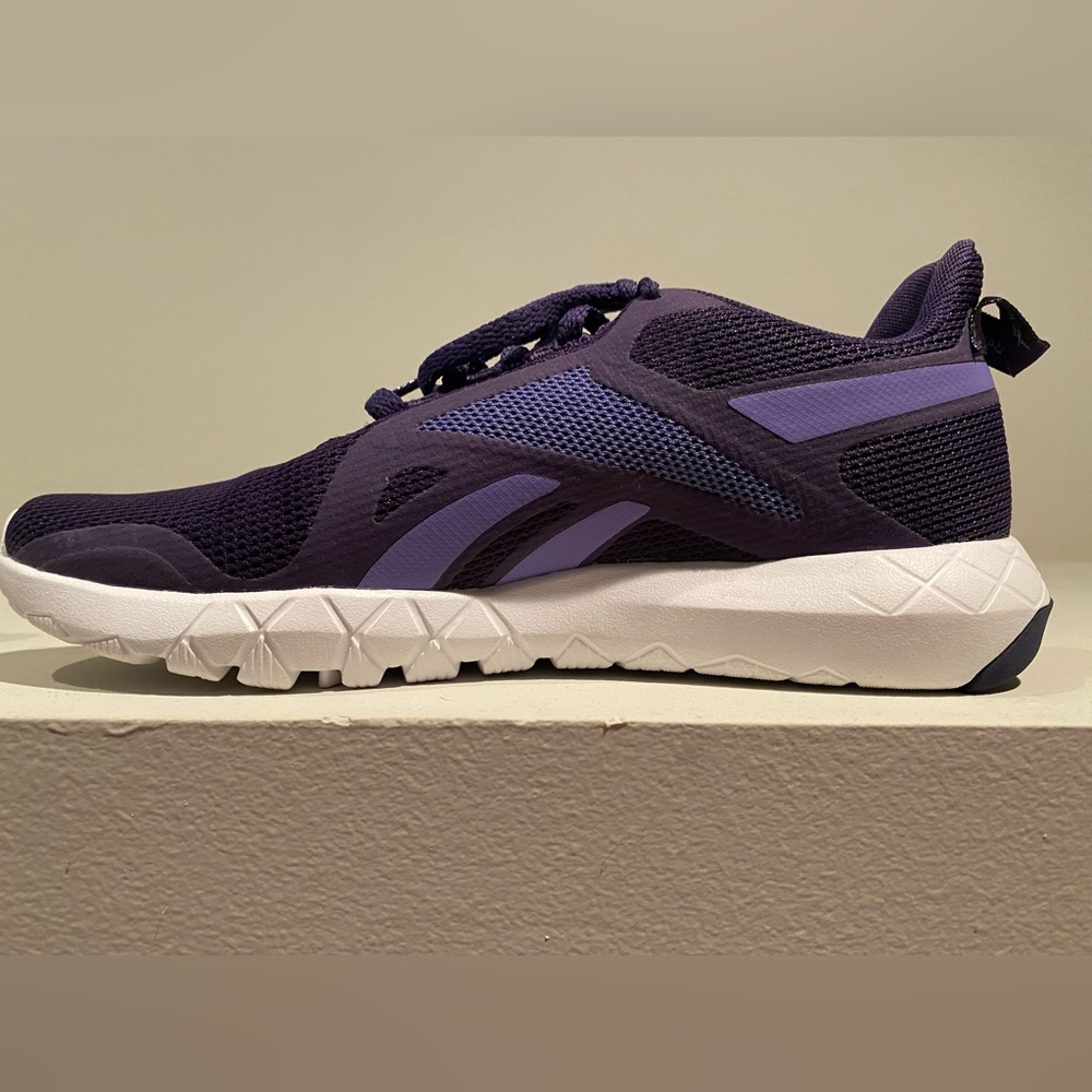 Reebok Purple 6.5 Excellent Condition